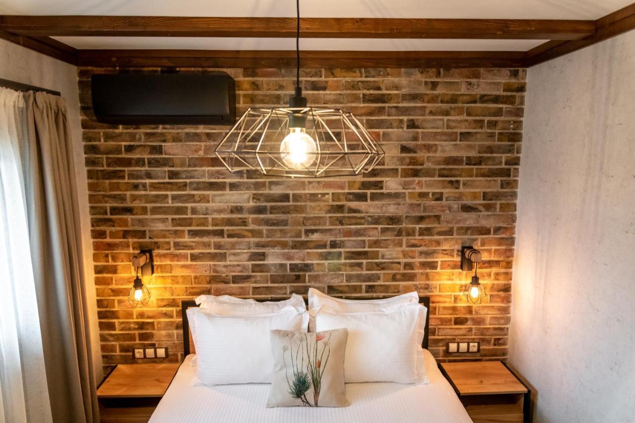 Hotel Hunters House Ezerets Экстерьер фото