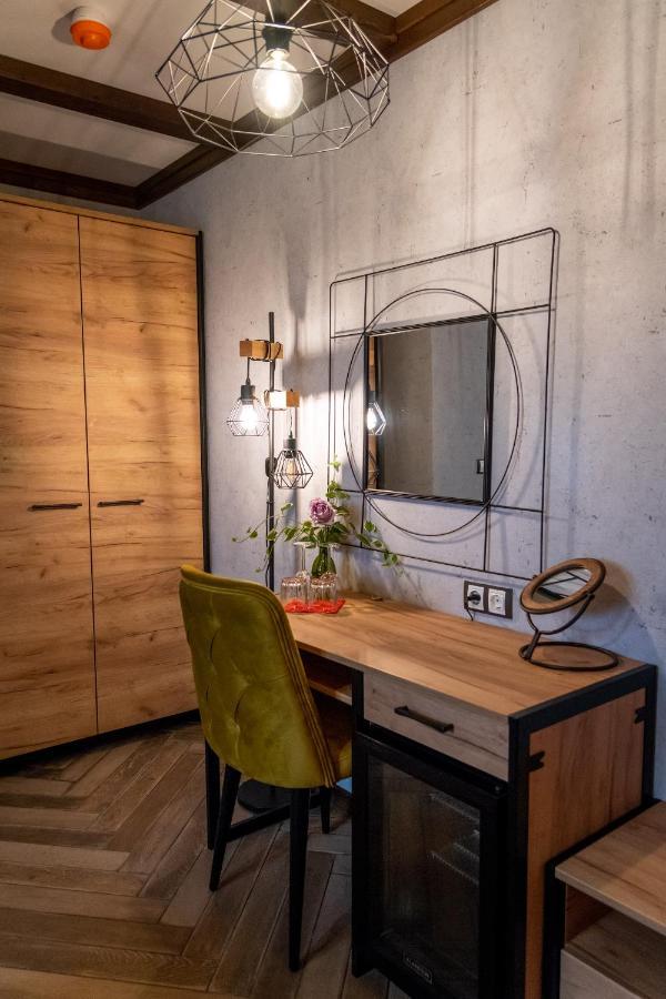 Hotel Hunters House Ezerets Экстерьер фото